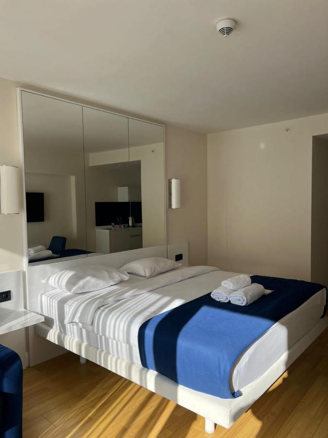 Aparthotel In City Batumi Eksteriør bilde